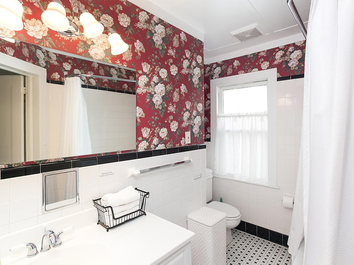 Park House Bed & Breakfast Johnson City Екстериор снимка